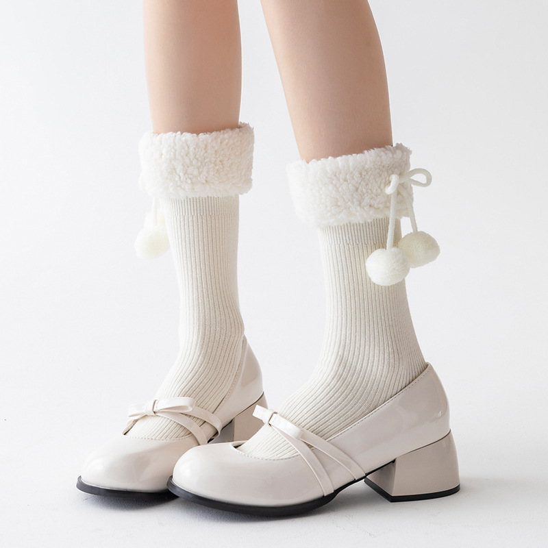 Calcetines de mujer otoño y invierno nuevos productos de cordero calcetines de cachemira japonesas jk lindas calcetines calientes de color sólido Lolita