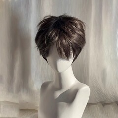 クロスボーダーの人気かつら男性ショートヘア韓国版かっこいい微分蓋ふわふわ日常自然シミュレーション人髪全頭カバー