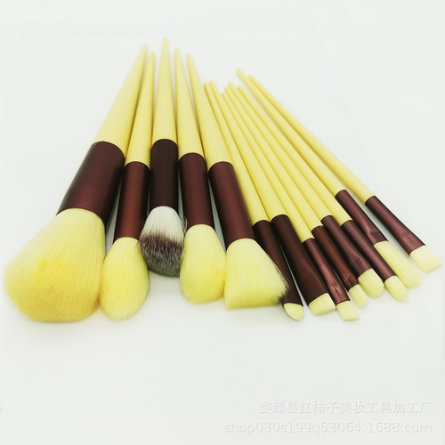 Beauty Sijiqing makeup brush set with soft bristles, 13 pieces of blush, eye shadow, concealer, foundation, loose powder and highlight brush