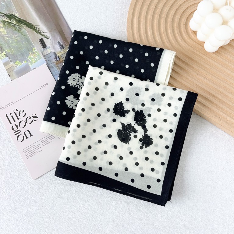 Pañuelo cuadrado de algodón de seda de lunares de arte japonés, bufanda de seda, bufanda ligera de primavera y verano para mujer, bufanda de estilo occidental, bufanda de protección solar, pañuelo en la cabeza