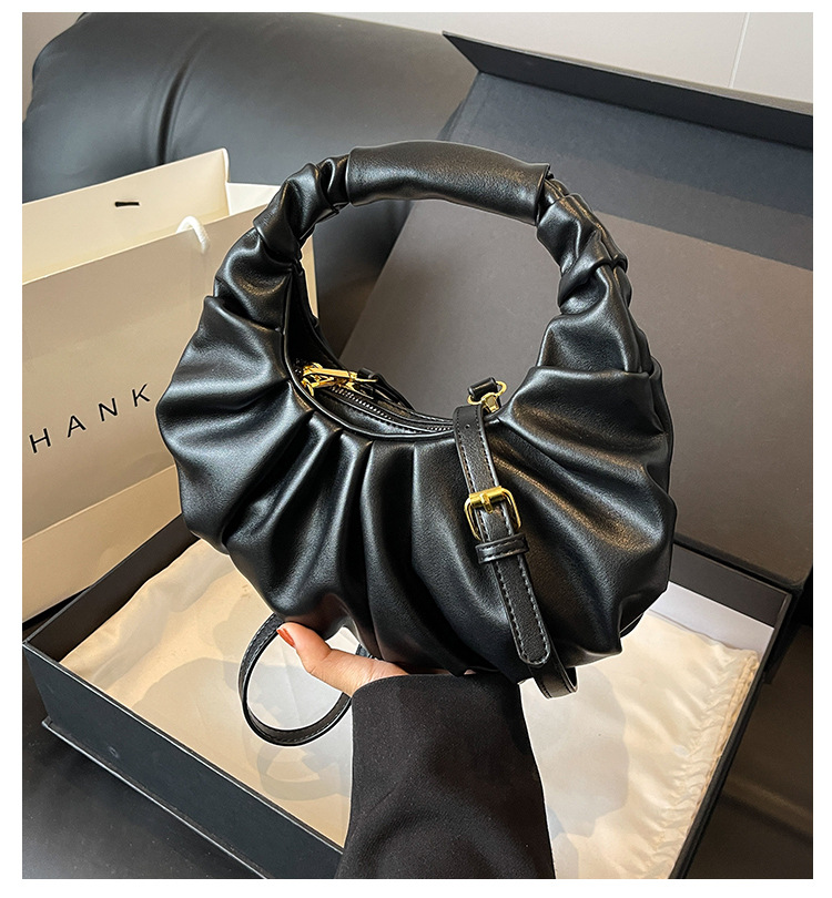 Cloud pleated for women in 2024, new underarm bag, single shoulder crossbody, niche texture, versatile, Korean version_voghion.com