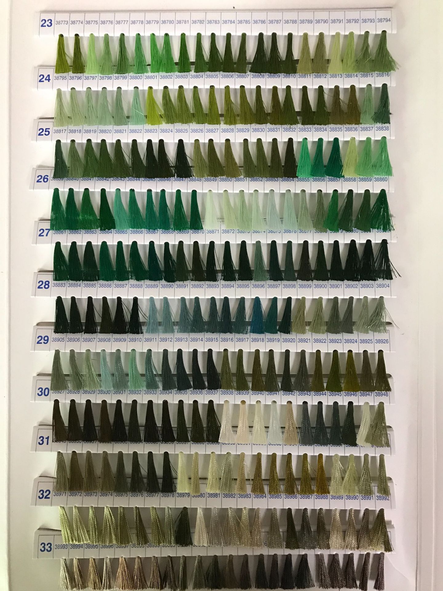 더 많은 색상에 대해서는 고객 서비스에 문의하십시오. 1