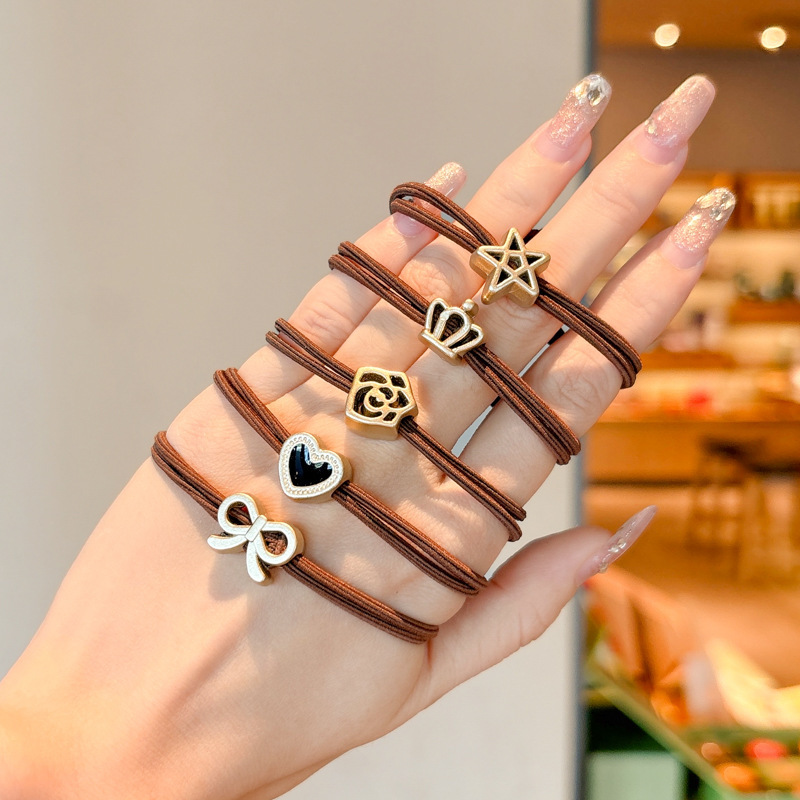 Coletero elástico sencillo de nuevo estilo 2026, banda para el pelo pequeña sin costuras para mujer, suave para el cabello, sujetador de cola de caballo.