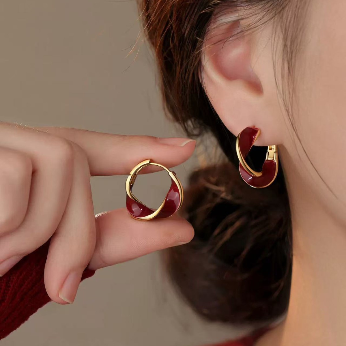 925 Silver Mobius Earrings, Light Luxury High-End 2026 New Year Red Women's Earrings