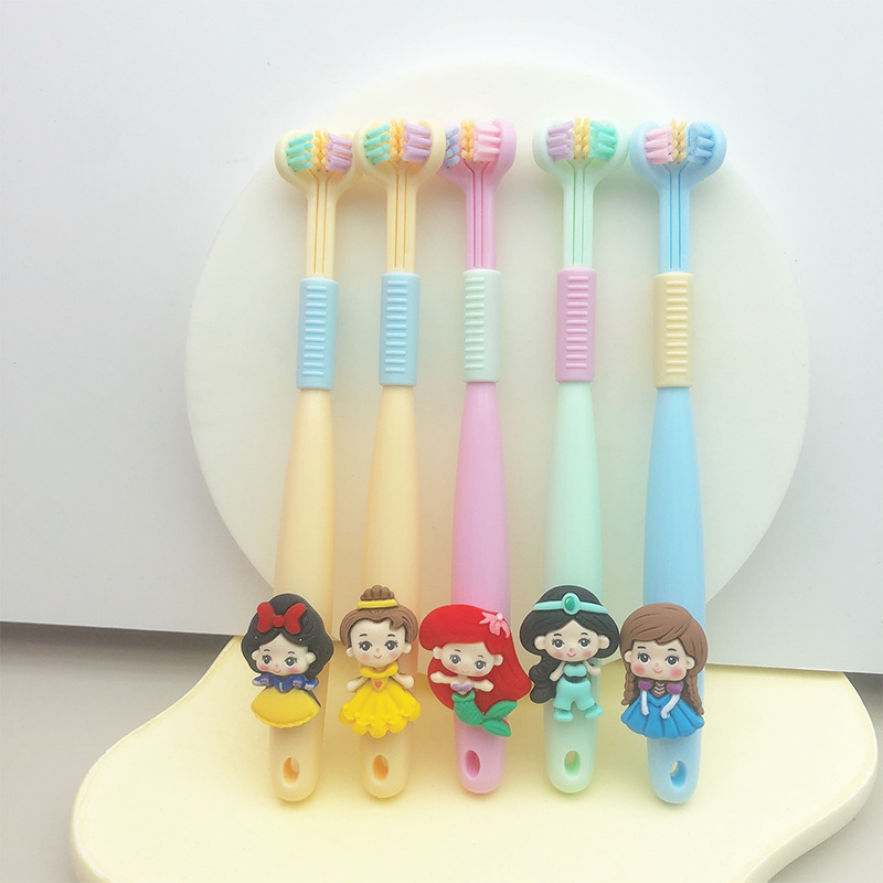 白雪公主美人鱼3d牙刷儿童软毛清洁牙齿儿童软毛360立体三面牙刷