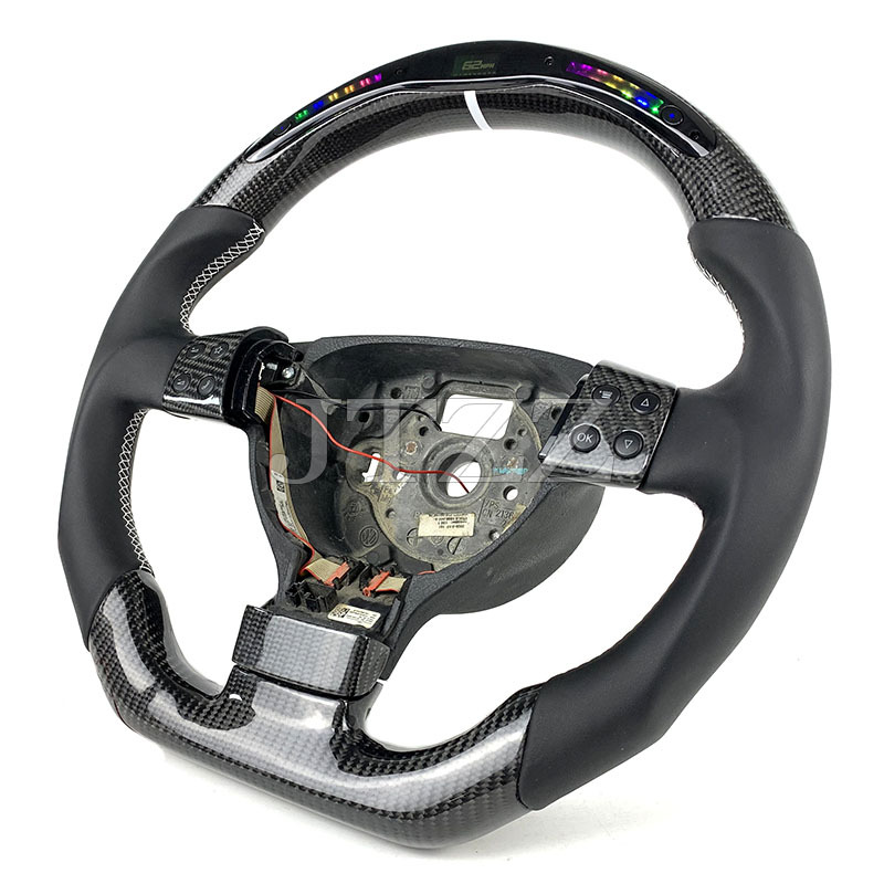 Suitable for Volkswagen Golf GTI MK5 LED carbon fiber steering wheel upgrade modification 2003-2008