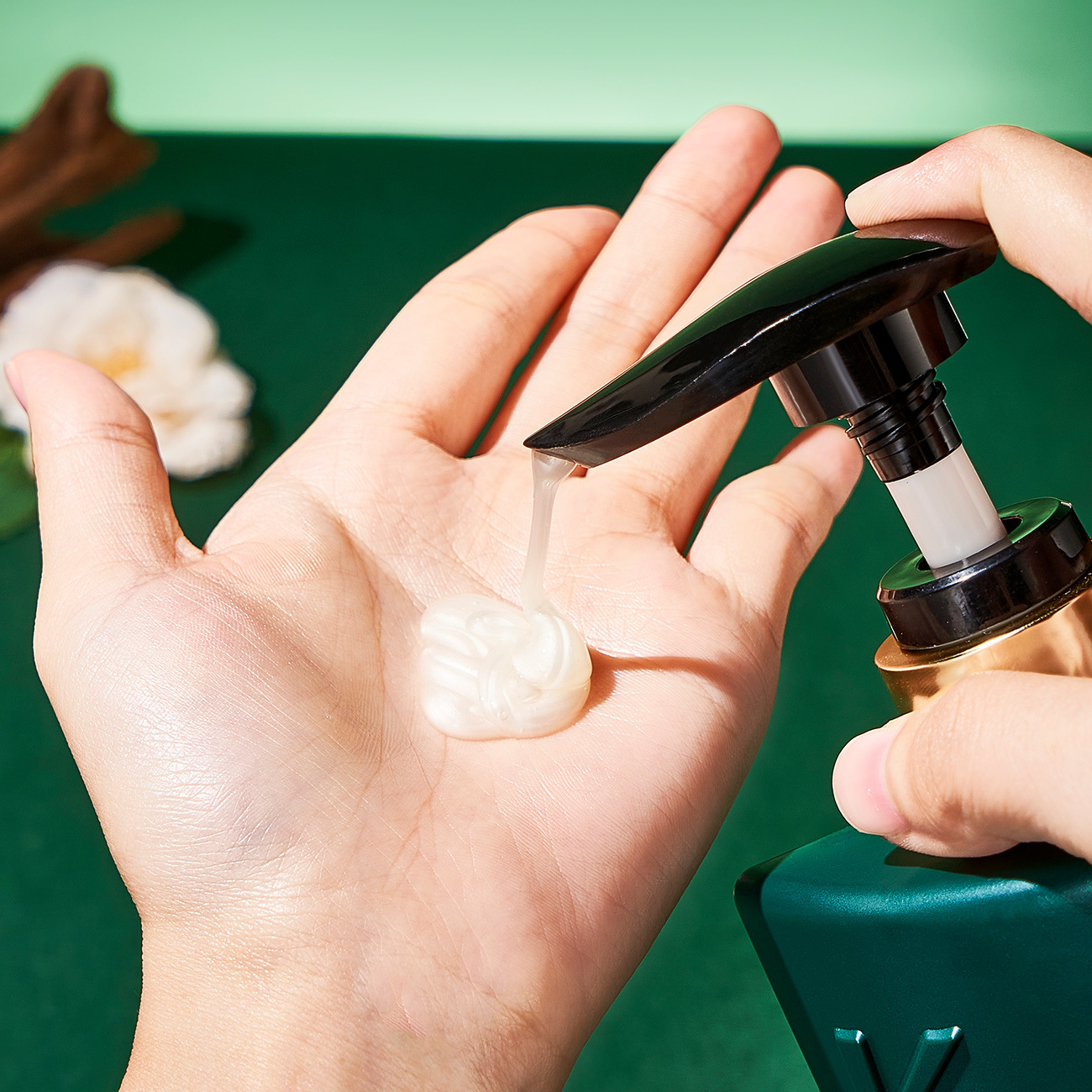 KDK夢幻花園香氛控油洗髮水自然清爽去屑柔順留香洗髮露400ml批發