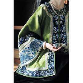 高级感超好看新中式国风复古改良唐装汉服绿色盘扣宽松外套女春秋