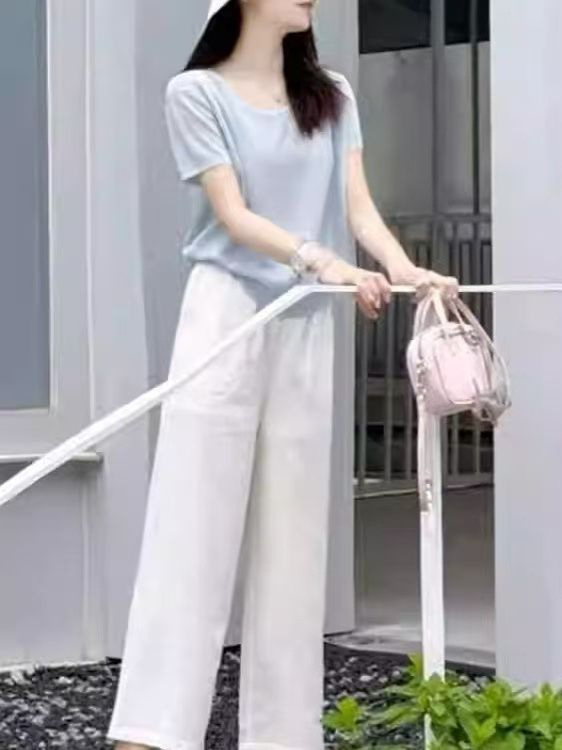 リラックスした夏服、ファッショナブルで高級感のある痩身と年齢軽減のブルー半袖カジュアルパンツの女性用2点セット|undefined