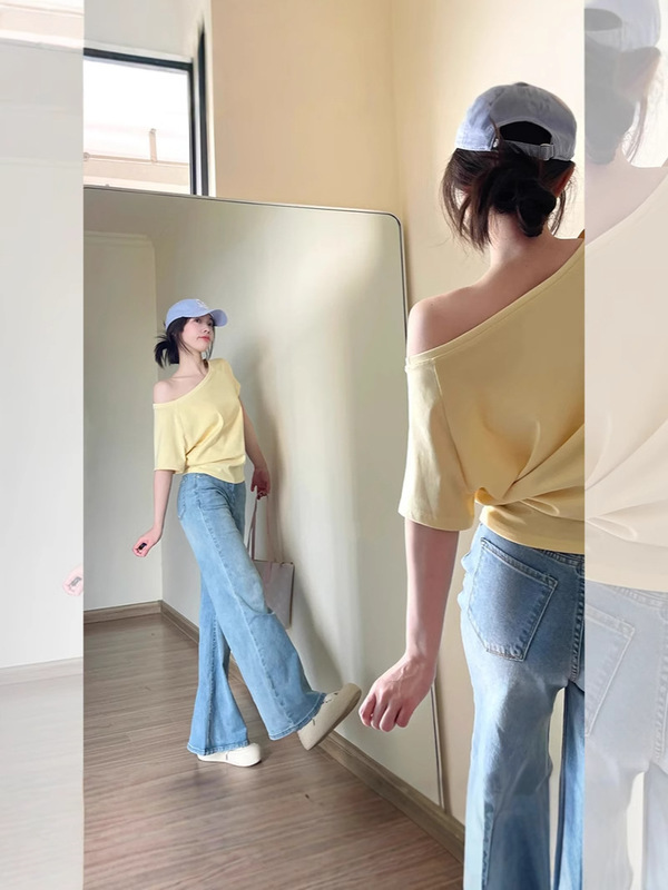 ゆったりとしたデザインのオフショルダートップ、ワンショルダー夏新作半袖Tシャツ、女性ニッチ斜め肩甘いホットガール夏痩身|undefined