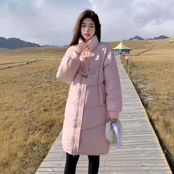 Collar largo 2024 nuevo estilo coreano suelto de moda de invierno de moda de algodón de pluma de mujer abrigo