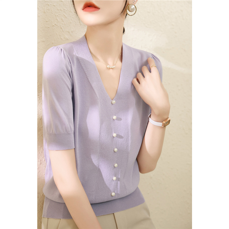Thin Summer New Cool Ice Silk French V-neck Pearl Mouth Design Short-sleeved T-shirt Slimming Women's Sweater Top