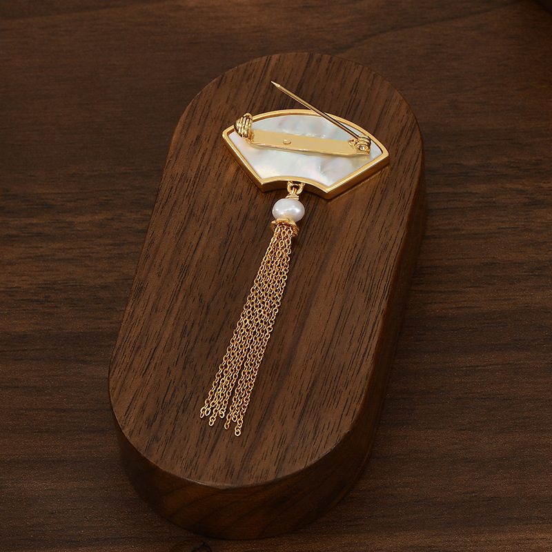 Nuevo broche antiguo chino de alto nivel, nicho natural de agua dulce perla broche anti-luz de mujer broche image 5