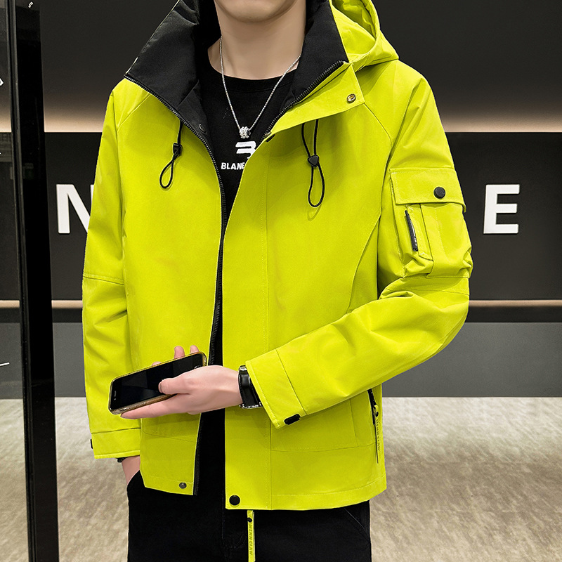 2025 primavera y otoño chaqueta encapuchada hombre marca de moda casual versátil chaqueta de trabajo deportivo al aire libre ropa de asalto hombre mayorista