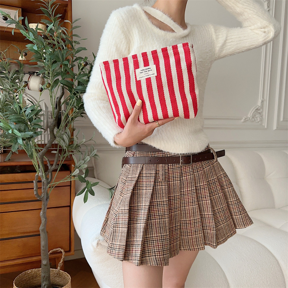 97g Weight Canvas Lining Material Zipper Closure Type / Strap Type Cosmetic Bag Bags Type Casual, Holiday Occasion Canvas Material Bag, Stripe Pattern All Seasons Season Women's Gender Streetwear Style Square Shape Medium Size Streetwear Bag Stripe Canvas Square Makeup Bags 34