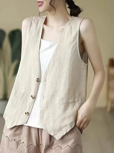 A versatile and lightweight women's thin jacket for summer, suitable for casual wear, new fashion style, short sleeve outerwear, stylish and comfortable.