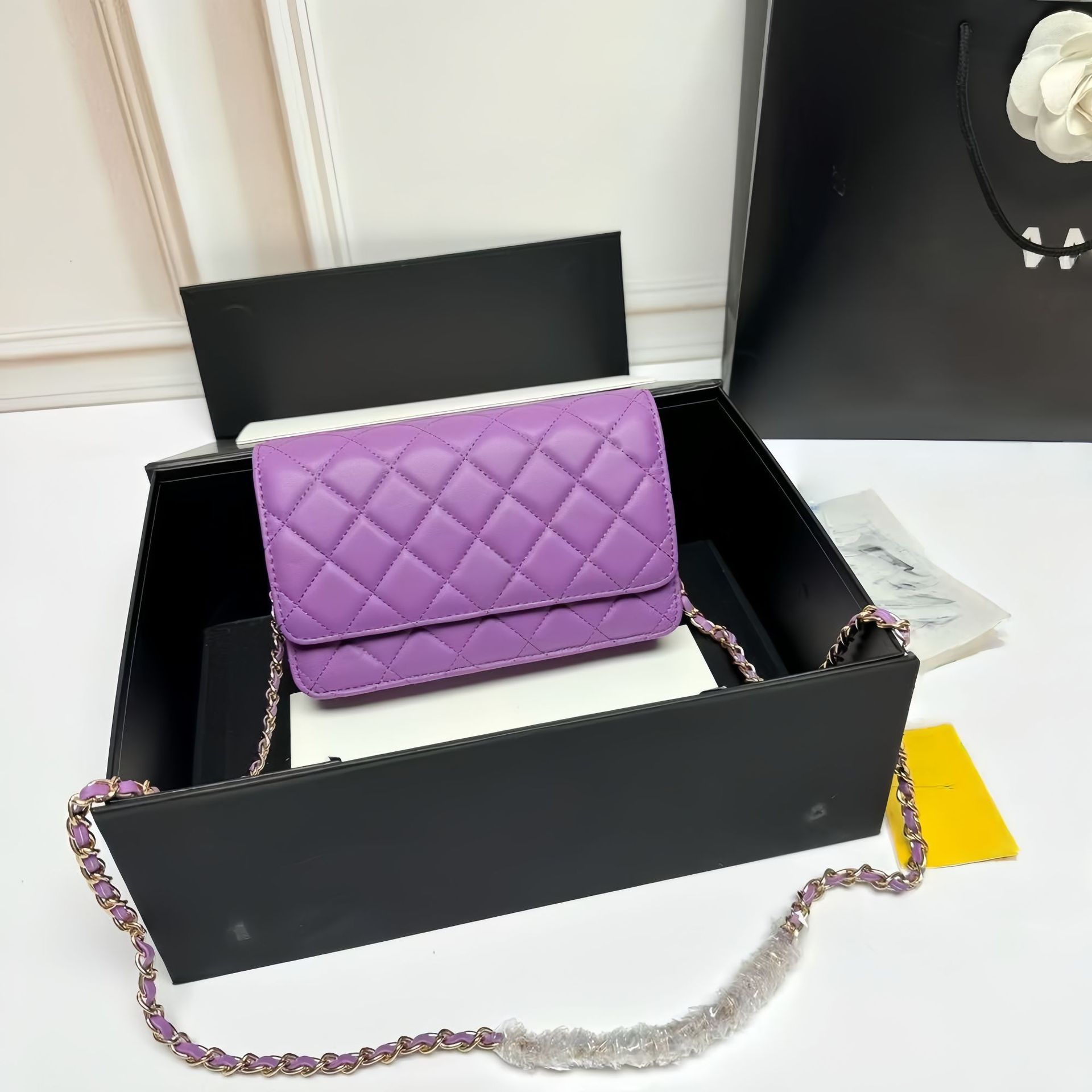 바이올렛 골드 버클