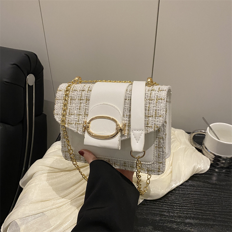 Bolsa de tejido coreana para mujeres 2025, primavera y verano, nueva cadena de lana retro de estilo extranjero, bolsa cuadrada de textura para mujeres