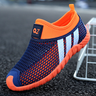 Q7ͯЬ��ͯ�W��Ь�ļ��͎����_�U��͸����ܲ����eЬ��ͯ�\��Ь