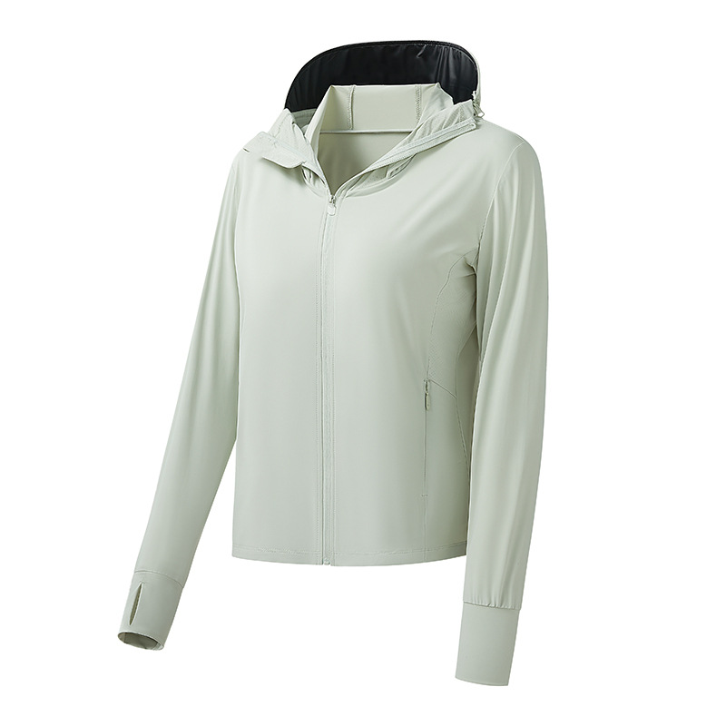 여성의 얼음 안개 녹색