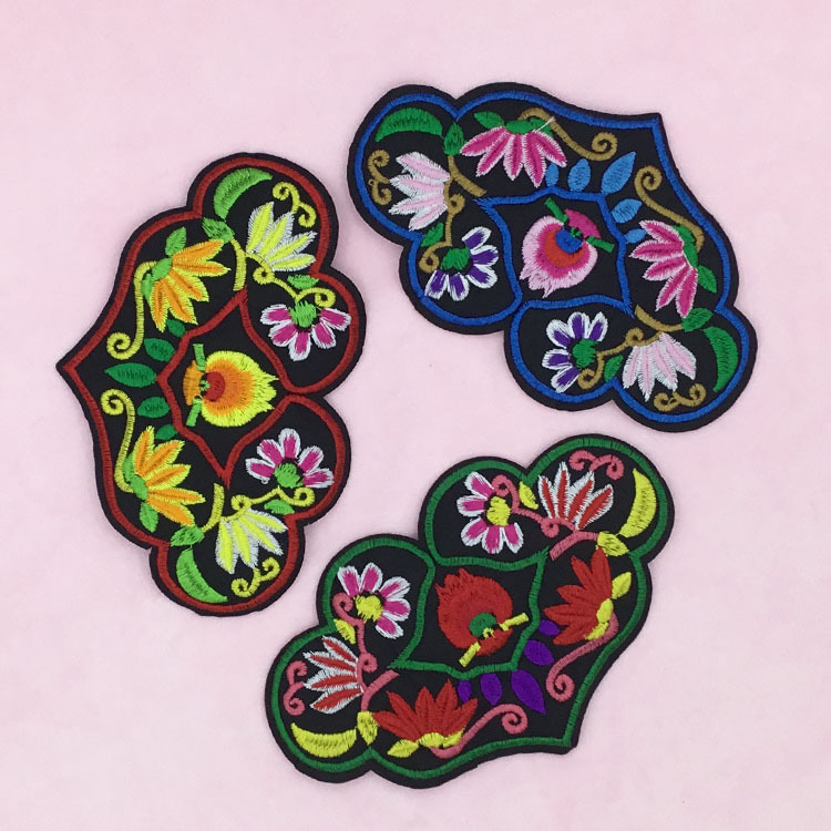 厂家销民族风祥云花鸟孔雀成对刺绣布贴舞蹈演出服装装饰辅料布贴