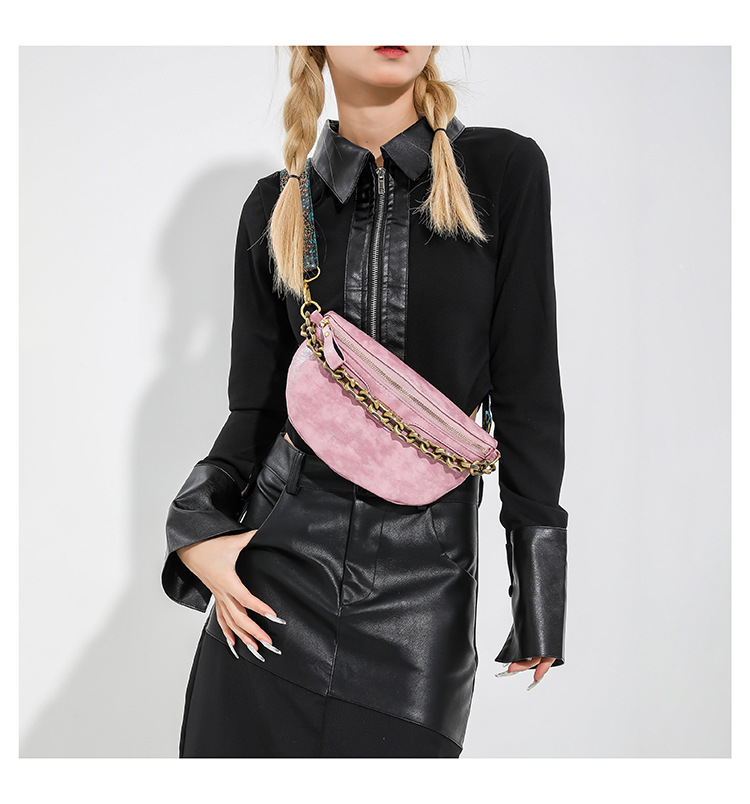 Mala tiracolo elegante para mulher com alça larga e corrente_voghion.com