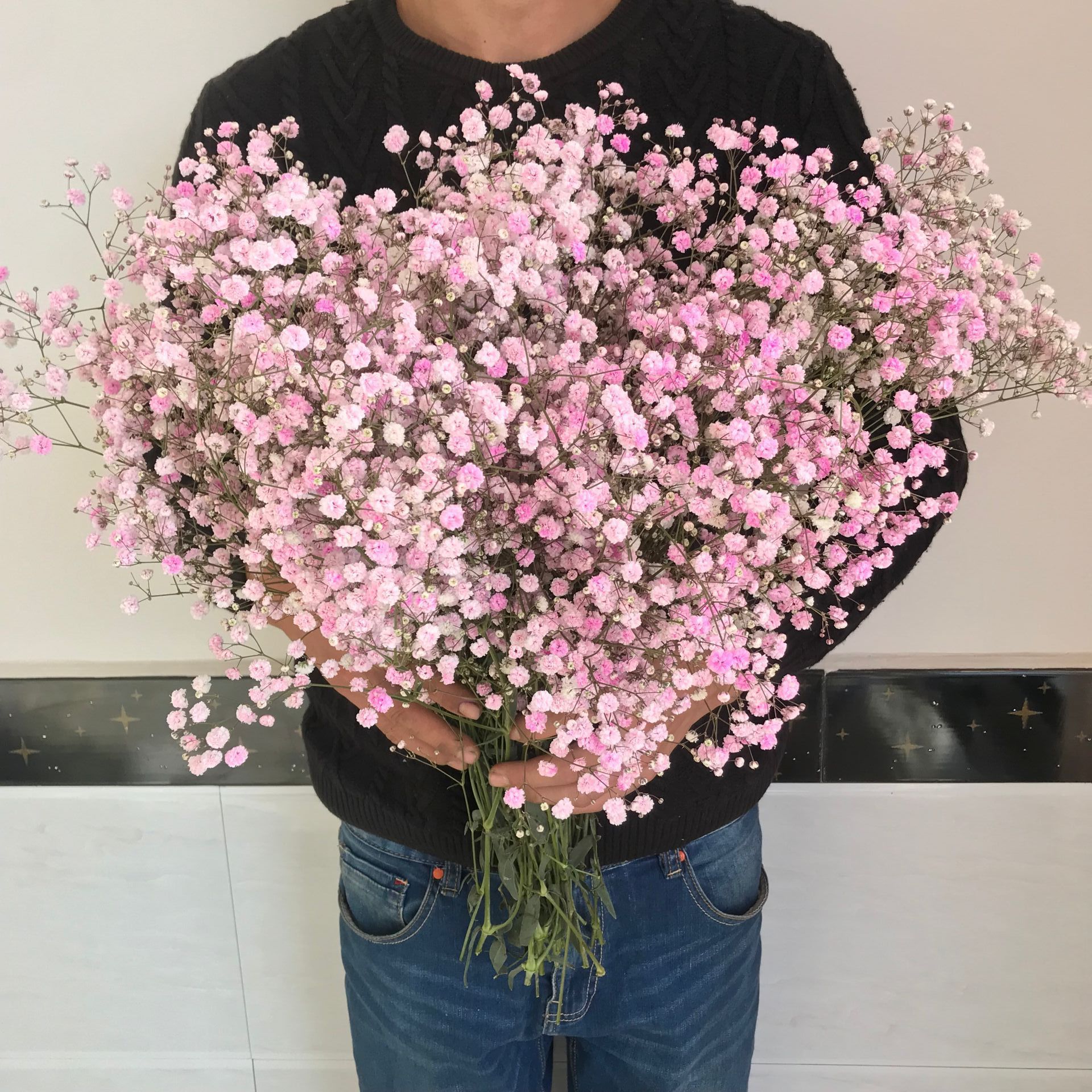 핑크빛 안개꽃 초대형 꽃다발