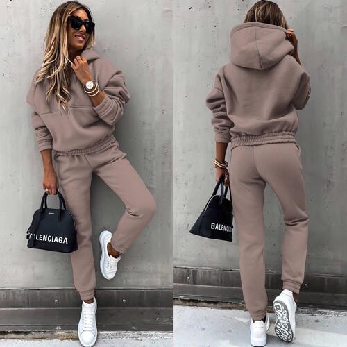 Autumn and winter new European and American fashionable long-sleeved sports casual sweater set two-piece set