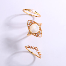 日系轻奢新品s925银镀10K金 V型小米珠米粒珍珠V形花纹排珍珠戒指