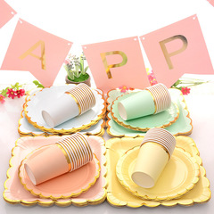 クロスボーダー使い捨て食器箔押し紙コップデザート皿誕生日パーティー使い捨てナイフフォークコップ卸売り