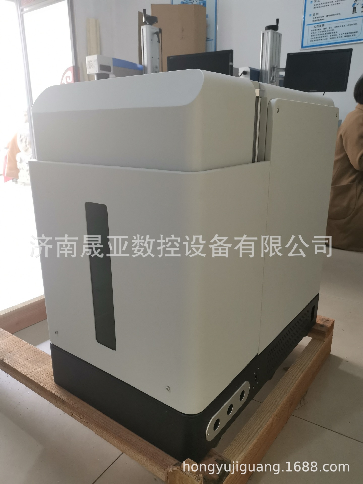 清洁型激光打标机|全封闭光纤打标机|紫外激光打标机