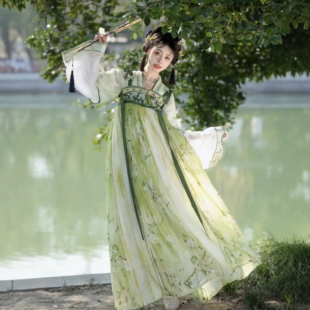 Магазин легких рубашек в стиле Тан. Женское платье Hanfu на подтяжках длиной до груди с тяжелой вышивкой, весенне-летнее повседневное новое элегантное платье в древнем стиле.