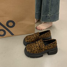 网红韩版豹纹单鞋女鞋子2025年新款春秋季百搭厚底增高复古乐福鞋