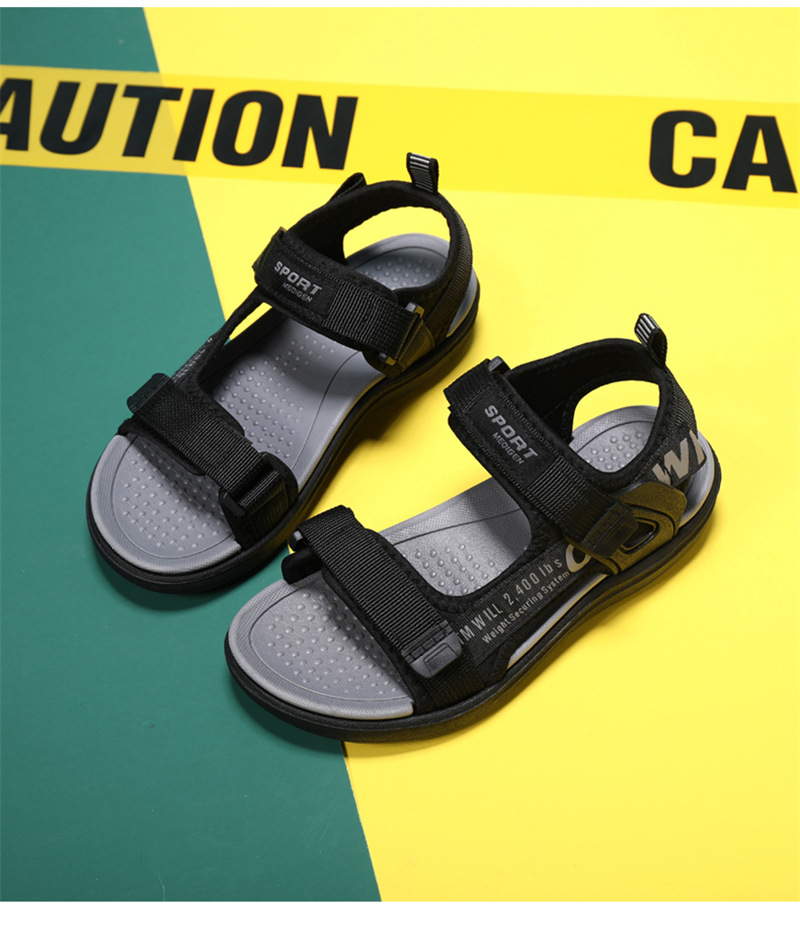 summer new children's beach sandals