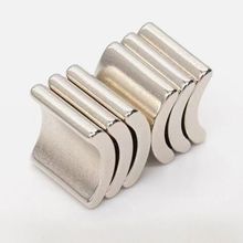 �S�F���θ��NҎ��U�Ώ���늙C�R�_��Ƭ�����͸ߜ����Fʯ����