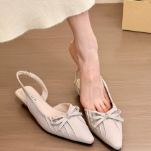 2025春季韩版尖头粗跟低跟凉鞋女一字带人造PU橡胶防滑底台州现货