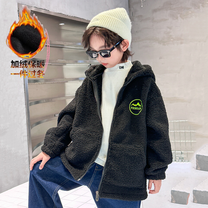 Boys' winter coat fleece-lined 2023 new western style children's lambswool sweater thickened baby winter cotton-padded jacket