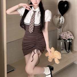 夏季新款小众设计感纯欲风辣妹包臀裙女学院风拼色显瘦POLO连衣裙