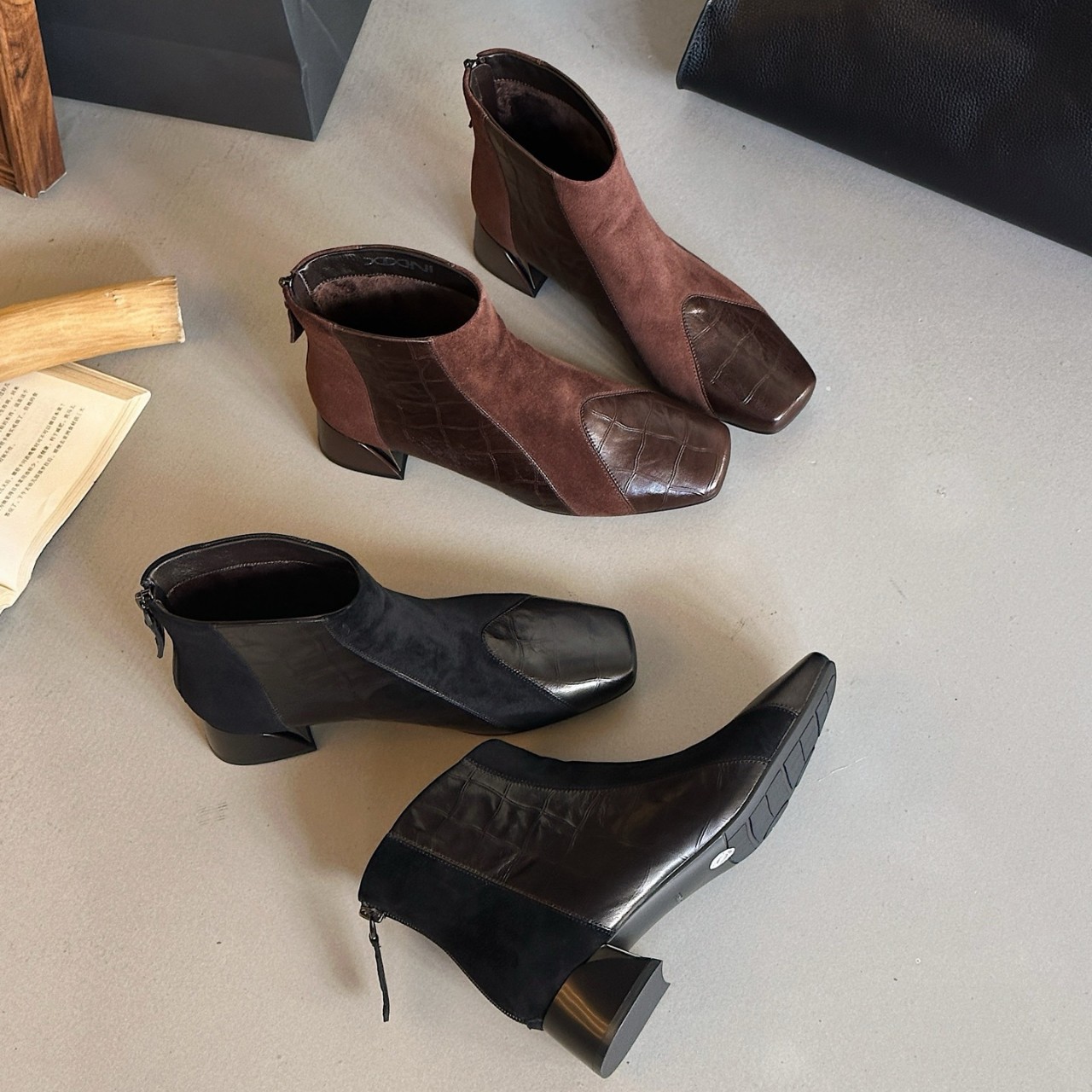 Boot Martin nữ da bò phối da lộn gót thô 4 cm — Màu đen