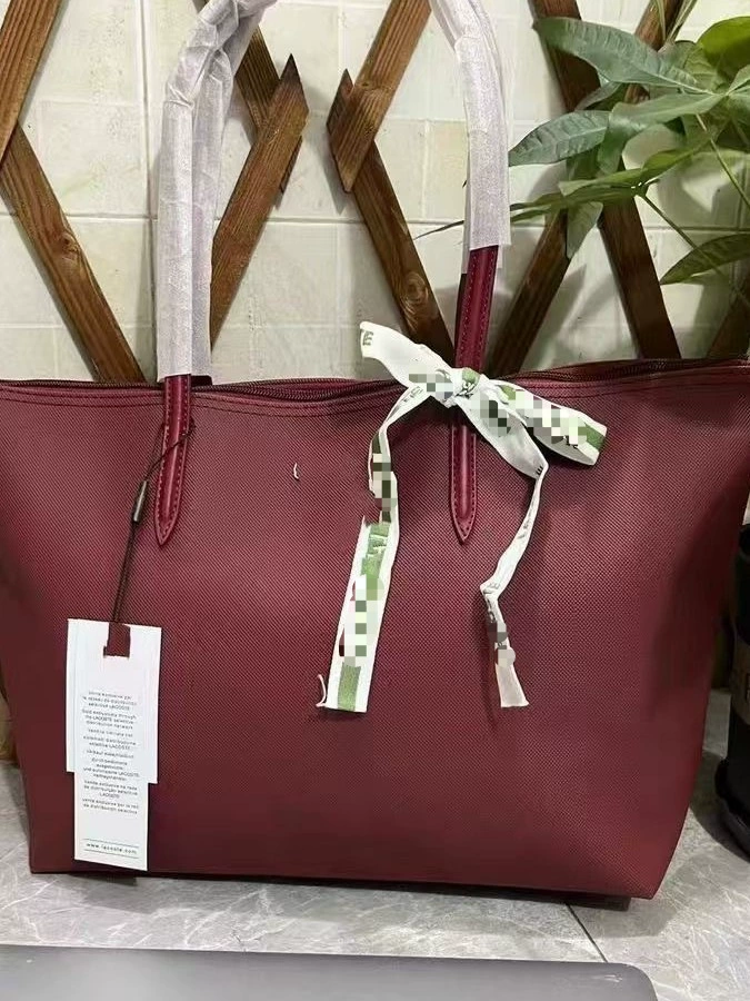 Емкий сумка-тоут Lacoste, большая сумка с несколькими цветовыми вариантами, лёгкая 0,4 кг
