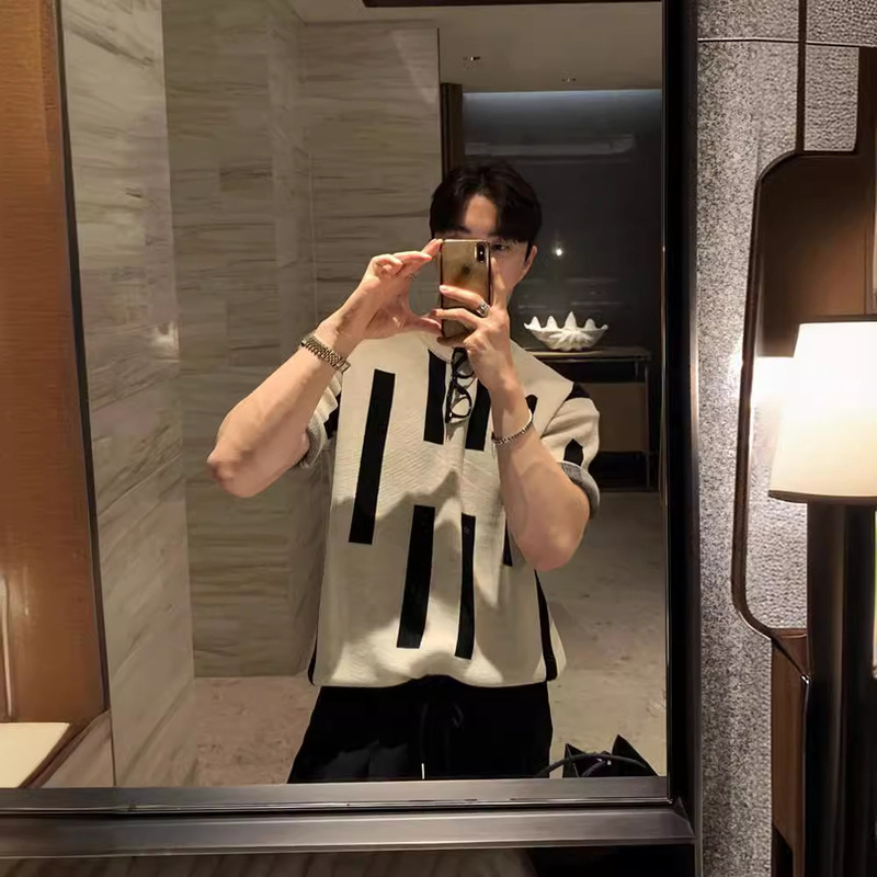 Men's Short-sleeved T-shirt Summer Simple Designer Geometric Color-matching Striped Crewneck Sweater Light Mature Style Top