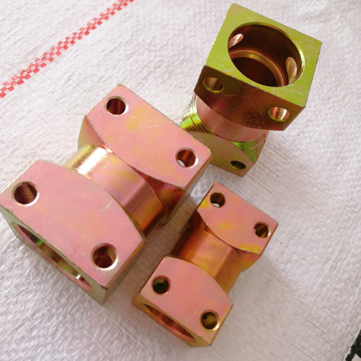 煤矿液压支架配件高压直通接头液压配件规格齐全矿用高压直通接头