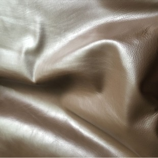 �\��ɫ ���̥ţƤ �̓r���N �^��ţƤ