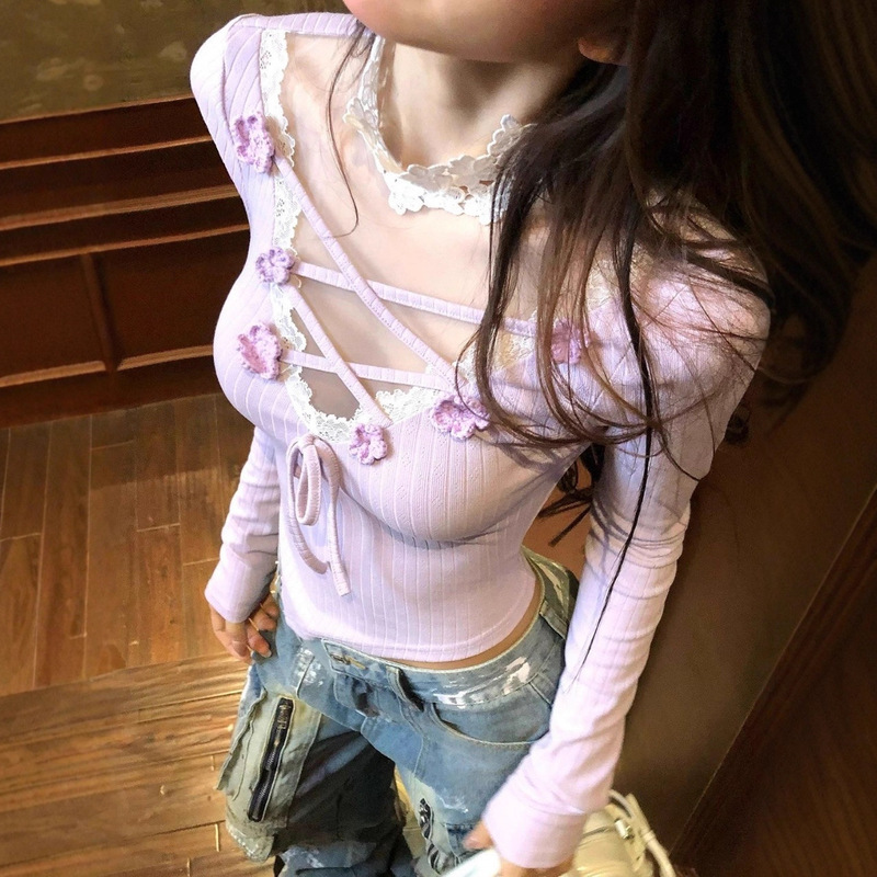 In-Stock Light Purple Ribbed Lace Patchwork T-Shirt with Crochet Floral Tie-Up Top for Spring and Autumn Y2K Style Spicy Girl Inner Wear Ins In-Stock Light Purple Ribbed Lace Patchwork T-Shirt with Crochet Floral Tie-Up Top for Spring and Autumn Y2K Style Spicy Girl Inner Wear Ins