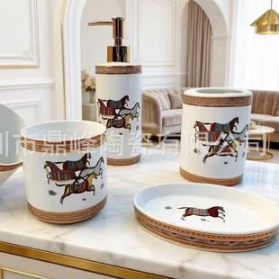 H�ҚWʽ�����R�D�մ��lԡ�����ԡ��ϴ����Ʒ�бP���b���A���ڱ�