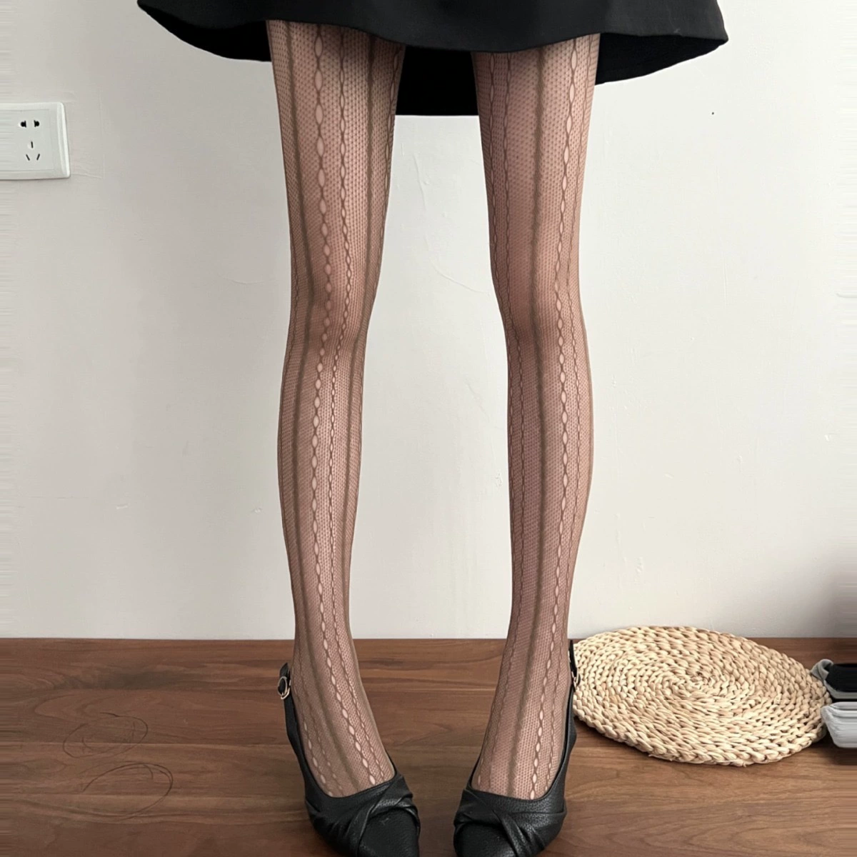 Summer Retro Tights (Women) — Lace Fishnet, One Size, Multiple Patterns