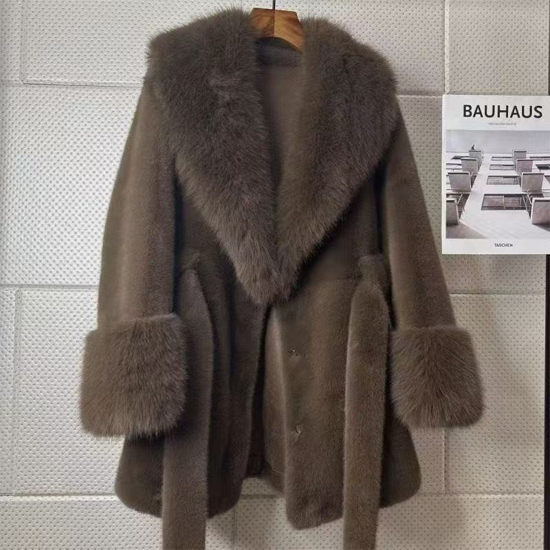 2025 Autumn and Winter New High-End Fur Collar Winter Fox Waist-Cinching Elegant Coat Thickeneded Leather Fashion Coat Cross-Border 2025 Autumn and Winter New High-End Fur Collar Winter Fox Waist-Cinching Elegant Coat Thickeneded Leather Fashion Coat Cross-Border