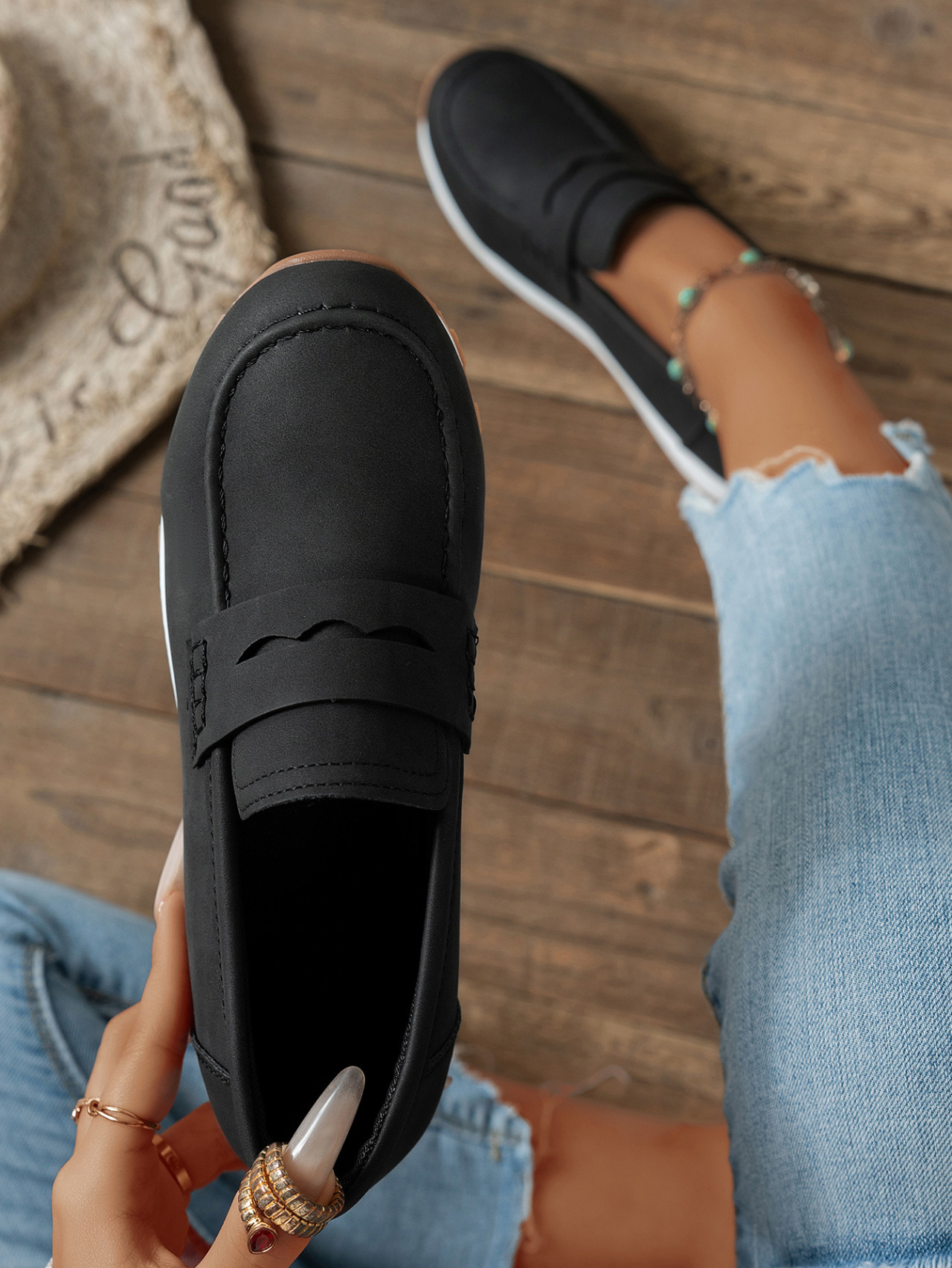 Comfortable Plus Size Women's Running Shoes Spring British Style Loafers Thick Soled_voghion.com
