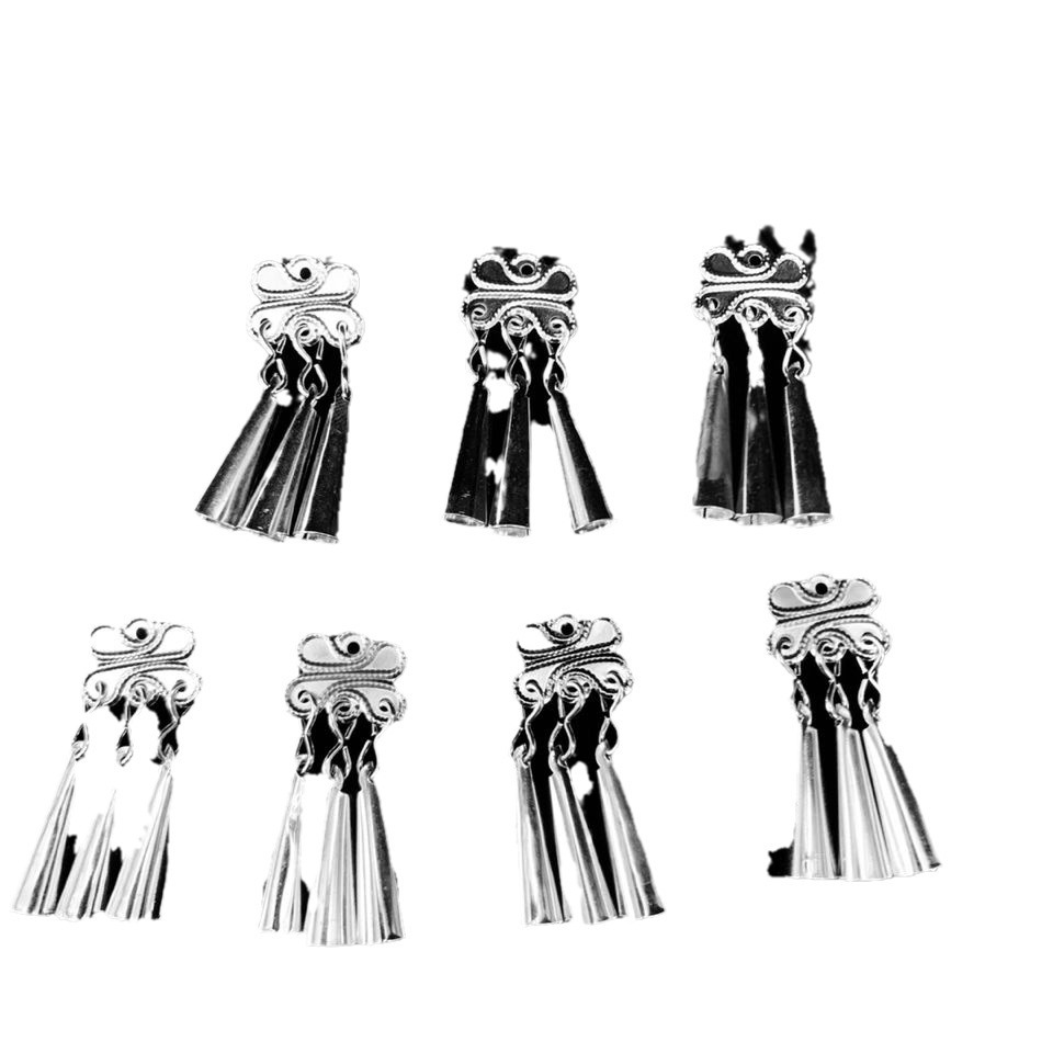 Ethnic accessory with accessories, megaphone 5