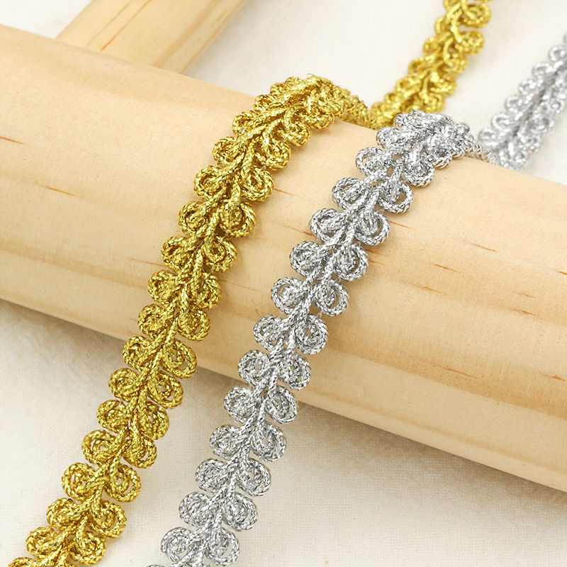 Fábrica directa de 3 colores 1cm oro y plata seda cientipago encaje ropa infantil danza ropa linterna decoración accesorios de banda de herringe
